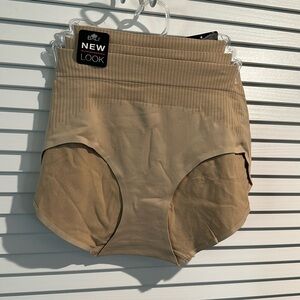 NWT Bali (3) Hi Cut Super Soft Cool Comfort Moisture Wicking Panties. Size XL